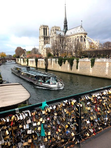 "Love Locks" on the Archeveche Bridge in Paris, France.  Loved ones hang a lock with their names on it and then throw the key into the river. Even if the relationship ends, the lock cannot be removed and stays forever as a testament to someone once a part of your life. Paris Bridge, Paris Pics, Bridge In Paris, Lovely Scenery, Love Locks, Beautiful Paris, Love Lock, Visit France, Paris Love