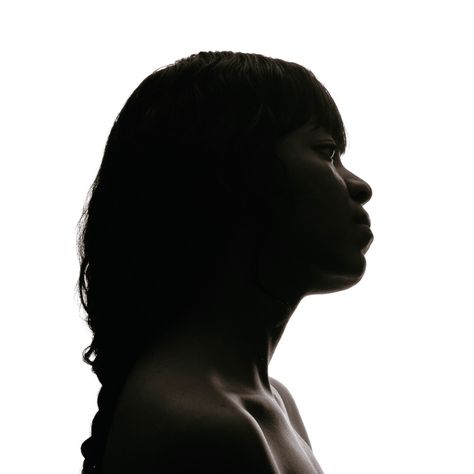 This portrait is of a black woman, taken by Erica Deeman for the series 'Silhouettes'. It was taken in a studio, with a backlit, white background, and no flash. Deeman has said that the series is a "depiction of black femininity and identity." Powerful Portraits, White Background Photography, Silhouette Photography, Interview Style, Creative Photoshoot Ideas, Black Femininity, Contemporary Photography, Portrait Photo, Human Silhouette