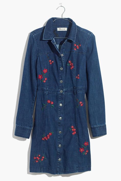 Printed Dress Outfit, Embroidered Denim Dress, Sweater And Jeans, Embroidered Shirt Dress, Denim Dresses, Style Star, Fall Outfit Ideas, Blue Shirt Dress, Printed Dresses