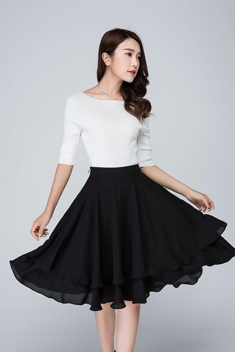 high waist Skirtmidi skirt over knee length skirt by xiaolizi Knee Long Skirt, Formal Dresses Knee Length, Chiffon Outfit, Black Chiffon Skirt, Grad Dresses Short, Grad Dresses Long, Skirt Chiffon, Black Skater Skirts, Professional Dress