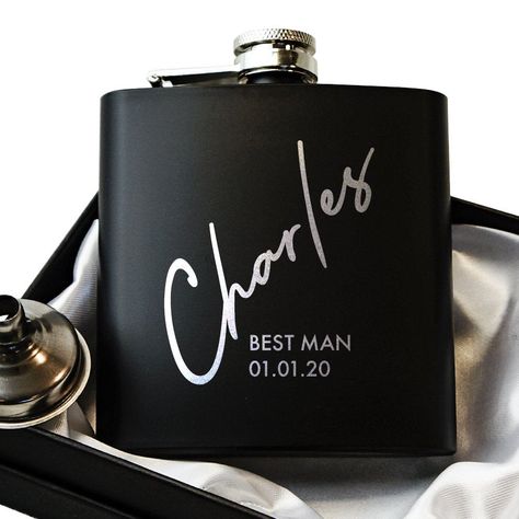 Bride To Be Box, Groomsmen Gift Ideas, Groomsmen Gifts Flask, Bridal Gift Box, Personalised Hip Flask, Flask Design, Groomsmen Proposal Gifts, Groomsmen Flask, Best Man Wedding