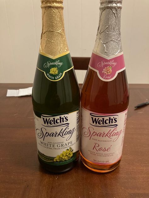 Peach Bellini Cocktail, Best Bourbon Whiskey, Sparkling Grape Juice, Sparkling Juice, Non Alcoholic Wine, Best Bourbons, Grocery Foods, Pretty Drinks, Exotic Food