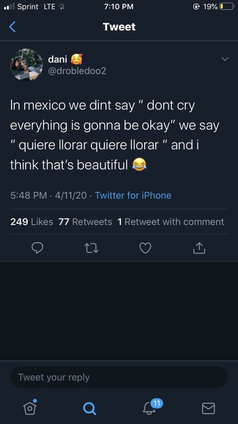 hispanic relatable tweets Mexican Tweets, Relatable Mexican Posts, Mexican Jokes Humor, Funny Mexican Quotes, Mexican Funny Memes, Hispanic Jokes, Mexican Jokes, Spanglish Quotes, Mexican Memes