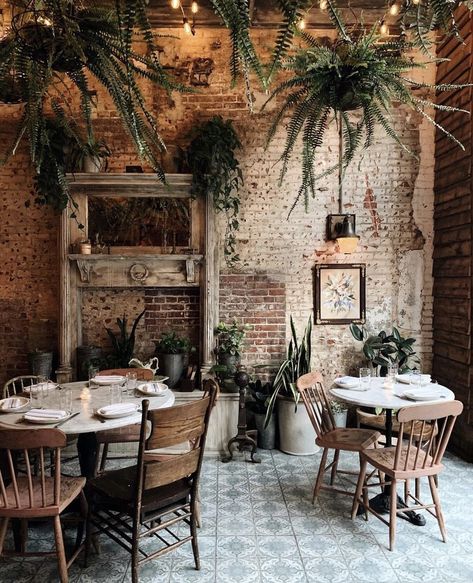 Rustic Coffee Shop, Wood Cafe, Rustic Cafe, Cozy Coffee Shop, Coffee Shops Interior, Vintage Cafe, Cozy Cafe, Brick Walls, Coffee Shop Design