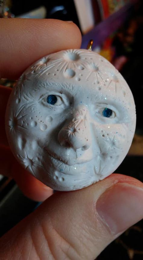 Polymer Clay Faces, Clay Ball, Clay Art Face, Clay Eyes, Clay Eye, Clay Moon, Clay Face, Clay Face Sculpture, Polymer Clay Sun