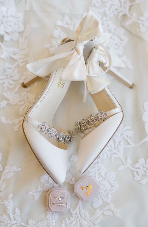 Classic Wedding Photography, Outdoor Wedding Reception, Bridal Heels, Wedding Shoes Heels, Detroit Wedding, Groomsmen Attire, Michigan Wedding, Detroit Michigan, Bride Style