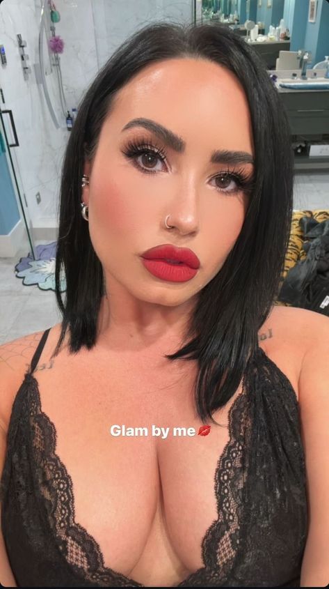 Demi Lovato 2024, Demi Lovato Instagram, Demi Lovato Disney, Demi Lovato Live, Demi Lovato Makeup, Gwen Stefani Pictures, Demi Lovato Hair, Demi Lovato Body, Demi Lovato Style