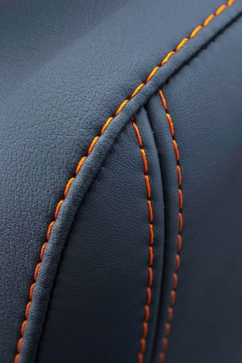 Texture Cuir, Car Interior Upholstery, Auto Upholstery, Automotive Upholstery, Custom Car Interior, Car Interior Design, Vw T6, Jaguar F Type, Car Upholstery