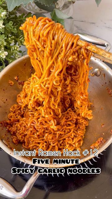 How To Make Instant Noodles Better, Things To Make When Your Hungry, Cup Of Noodles Upgrade, Ways To Spice Up Ramen Noodles, How To Make Spicy Noodles, Yipee Noodles Recipe, How To Make Spicy Ramen Noodles, Cup Of Noodles Hacks, Noddles Food Spicy