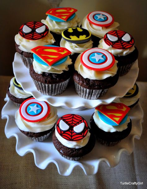 ASHLEE WALLACE!!:)   TurtleCraftyGirl: Super Hero Birthday Party  My son is obsessed with super heros! Super Hero Birthday Party, Hero Birthday Party, Party Cooler, Deco Cupcake, Superhero Cupcakes, Super Hero Birthday, Superhero Birthday Cake, Cupcakes For Boys, Superhero Cake