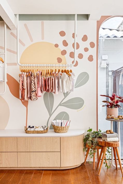 Nutti - Picture gallery 17 Baby Boutique Display, Baby Store Display, Brazil 2022, Kids Clothing Store Design, 2022 Picture, Clothing Store Interior, Kids Interior Design, Clothing Store Design, Store Design Boutique