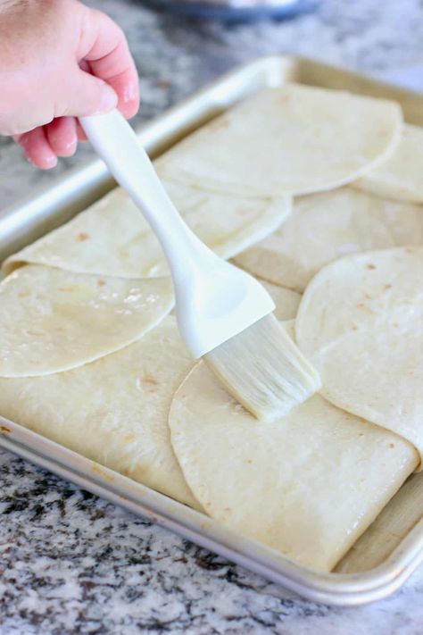 Sheet Pan Quesadilla - perfect appetizer for your crowd! Chicken Sheet Pan Quesadilla, Pan Quesadilla Recipe, Sheet Pan Quesadilla, Pan Quesadilla, How To Make Quesadillas, Chicken Sheet Pan, Cheese Quesadillas, Buffalo Chicken Meatballs, Quesadilla Recipe