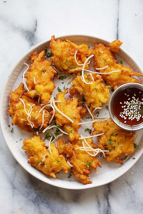 Pumpkin Recipes Dinner, Pumpkin Fritters, Foodgawker Recipes, Pumpkin Recipes Healthy, Savory Pumpkin Recipes, Fritters Recipe, Cheese Pumpkin, Fritter Recipes, Healthy Pumpkin