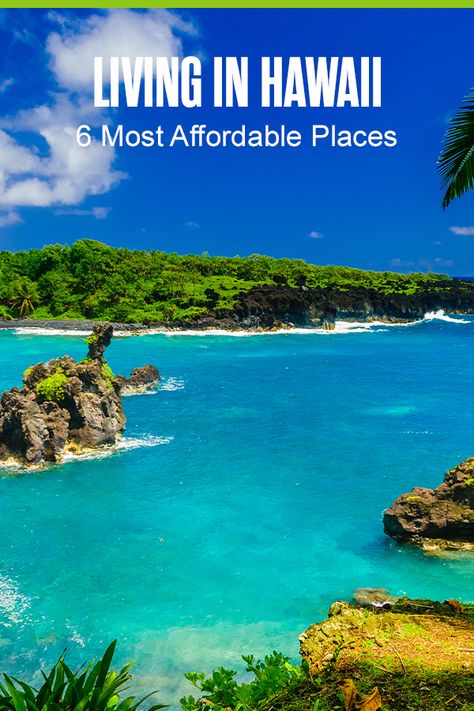 Thinking about moving to Hawaii? The Aloha State is the most expensive state in the U.S., so finding an affordable place to live can be difficult. But if you’re willingly to look outside of popular, more expensive areas like Honolulu, it’s not impossible to find budget-friendly homes. Check out these cheapest places to live in Hawaii! Living In Hilo Hawaii, Living In Oahu Hawaii, How To Move To Hawaii, Moving To Hawaii Checklist, Hawaii Checklist, Living In Hawaii Aesthetic, Oahu Living, Move To Hawaii, Best Hawaiian Island