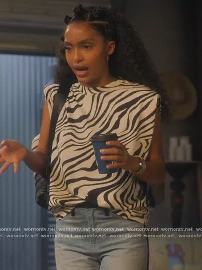 Grown Ish Outfits Zoey, Yara Shahidi Hairstyles Grown Ish, Grownish Zoey Outfits, Grown Ish Hairstyles, Grownish Hairstyles, Zoey Johnson Hairstyles, Yara Shahidi Outfits, Grownish Outfits, Yara Shahidi Hairstyles