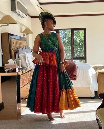 Mbhaco Designs, Mgidi Vibes, Seshweshwe Dresses, Seshoeshoe Dresses, Sepedi Traditional Dresses, Xhosa Attire, Artsy Dress, South African Traditional Dresses, African Traditional Wear