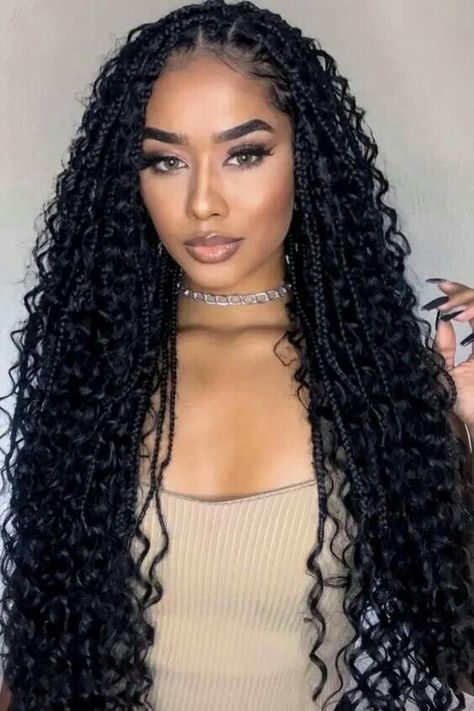 Goddess braid hairstyles for females,hair inspo. Godess Breads Hairstyle, Goddess Braid Hairstyles, Hairclip Hairstyles, Boho Goddess Braids, Beachy Curls, Goddess Braid, Butterfly Hairstyle, Boho Braided Hairstyles, Long Braided Hairstyles