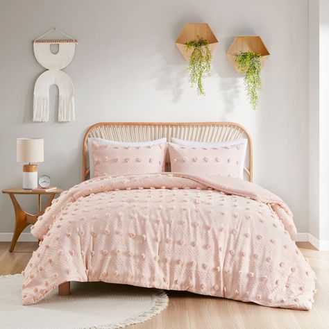 Refresh your bedroom with the elegant style of Intelligent Design's Vera Clip Jacquard Comforter Set. This OEKO-TEX certified comforter features fun and playful clip jacquard pompoms that add dimension to the top of the bed for a lovely look. Blush Pink Boho Bedding, Gold And Blush Bedroom Target, Blush Pink And Gold Toddler Bedroom, Pink And Mint Bedding, Elegant Comforter Sets, Elegant Duvet Covers, Jacquard Bedding, Luxe Bedroom, Bedding Stores