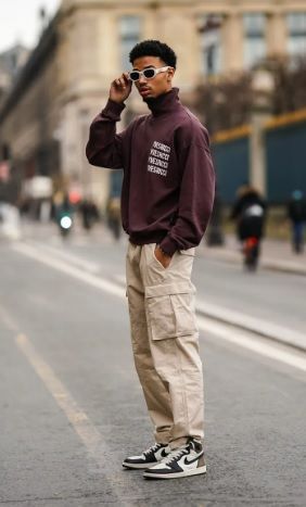 Mens Cargo Pants Outfit, Winter Outfits Men Streetwear, Best Cargo Pants, Cargo Pants Outfit Men, Mens Fall Outfits, Celana Kargo, Celana Fashion, Outfits Men Streetwear, Cargo Outfit