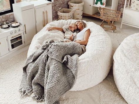 Huge Bean Bag, Comfortable Living Room Furniture, Giant Bean Bag, Bean Bag Seats, Big Bean Bags, Faux Fur Bean Bag, Fur Bean Bag, Large Bean Bag Chairs, Giant Bean Bag Chair