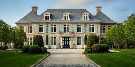 French Country Exterior Homes, French Country Architecture, East Coast House, French Country Exterior, Stone Mansion, French Style Homes, French Home, Chateau France, French Chateau