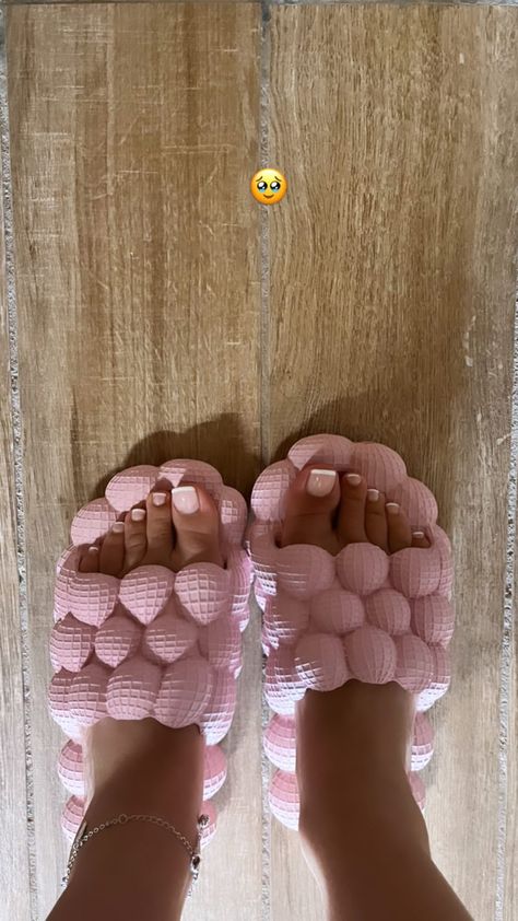 Reflexology Sandals, Pillow Slides, Sandals For Ladies, Bubble Slides, Cute Slides, Ladies Slides, Crocs Fashion, Spa Slippers, Acrylic Toe Nails