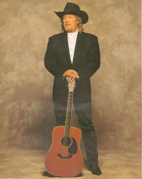 John Anderson  Attended 4-5  concerts.  All time favorite. John Anderson Country Singer, Always Ring, Clint Black, John Anderson, It Funny, Country Singer, Country Singers, Bring Back, In Time