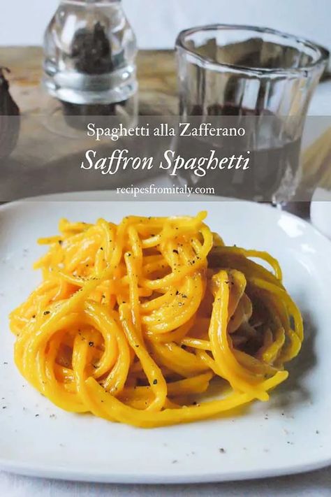 Saffron Spaghetti Cooked Risotto-Style - Recipes from Italy Recipes Using Saffron, Saffron Pasta Recipe, Saffron Pasta, Best Italian Pasta Recipes, Cooking Risotto, Recipes From Italy, Saffron Risotto, Saffron Recipes, Truffle Pasta