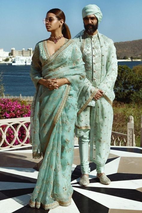 Sabyasachi Sarees Price, Wedding Wear Indian, Sabyasachi Collection, Sabyasachi Sarees, Traditional Indian Clothing, Indian Sari Dress, Blue Organza, Ritu Kumar, Indian Designer Sarees