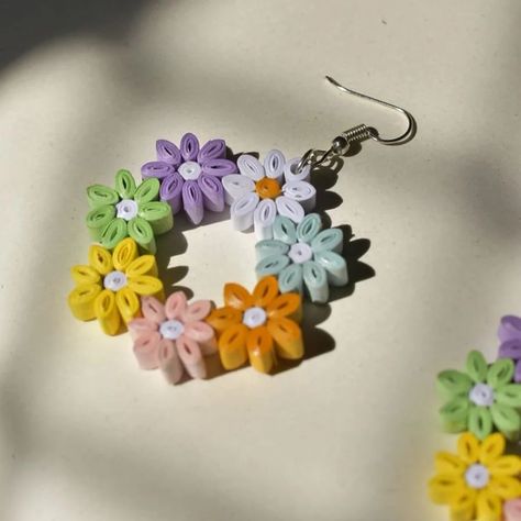 "Embrace the beauty of handmade art with these vibrant quilled floral earrings 🌸✨ Whether it's color or design or size, get it customized!! ✨Lightweight, handmade, waterproof and long lasting🪄 #QuilledEarrings #PaperQuilling #EarringAddict #HandmadeEarrings #UniqueJewelry #QuilledJewelry #HandcraftedEarrings #JewelryDesigner #DIYJewelry #EarringLove #ColorfulEarrings #QuilledCreations #HandmadeWithLove #JewelryMaker #QuillingDesigns #FashionJewelry #HandmadeAccessories #EarringGoals #Quil... File Decoration, Earring Holders, Paper Quilling Earrings, Quilled Earrings, File Decoration Ideas, Happy Birthday Cards Diy, Paper Quilling Jewelry, Quilling Earrings, Quilled Jewellery