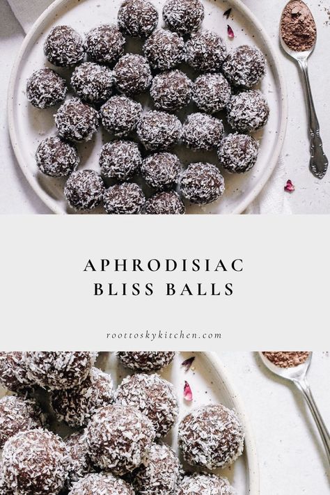 Aphrodisiac Foods, Bliss Balls, Coconut Butter, Christmas Couple, Love Your Life, Raw Food Recipes, Plant Based Recipes, Love Your, Holiday Recipes