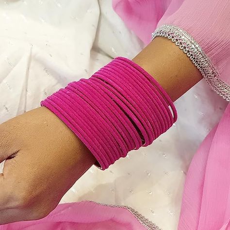 A perfect traditional, ethnic fashion statement. Velvet finish, skin Friendly, hypoallergenic. Dark Pink Velvet, Indian Bangles Set, Velvet Bangles, Pink Bangles, Classic Diamond Ring, Indian Bangles, Bangles Set, Bangles Indian, Bangles Jewelry Designs