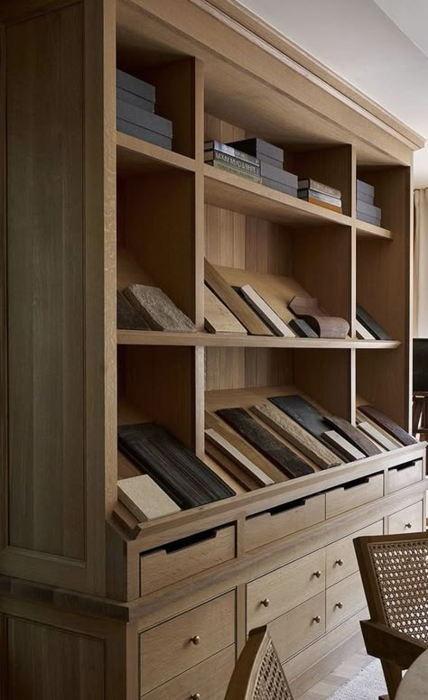 Jake Arnold, Office Design Home, Millwork Details, Cabinet Detailing, Showroom Interior Design, Built In Bookcase, Built In Cabinets, Home Library, Office Inspiration