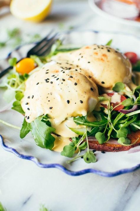 Lemony Salad, Eggs Benedict Salmon, Mediterranean Eggs, Paleo Mediterranean, Best Eggs Benedict, Eggs Benedict Casserole, Easy Eggs Benedict, Paleo Vegetarian, Eggs Benedict Recipe