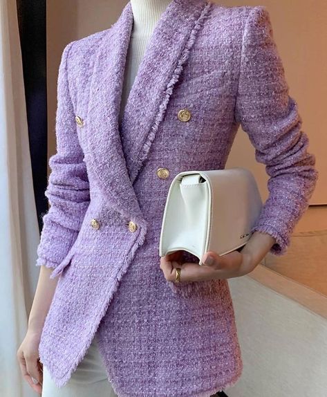 Fall Outfits 2022 Trends, Blazer Outfits Casual, Tweed Jackets, Chic Outerwear, Classy Suits, Fall Outfits 2022, Early Fall Outfits, Classy Outfits For Women, Shop Dress