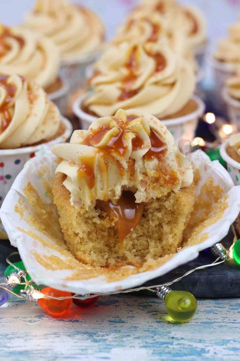 Butterscotch Cupcakes, Butterscotch Frosting, Chocolate Bar Cakes, Butterscotch Recipes, Pudding Cupcakes, Janes Patisserie, Cookie Deserts, Butterscotch Cake, Fun Cupcake Recipes