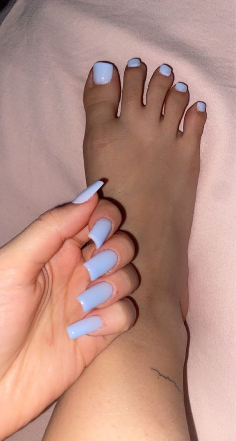 Pedicure Ideas Light Blue, Light Blue Pedicure Ideas, Light Blue Toe Nails Summer, Pastel Blue Pedicure, Sky Blue Toe Nails, Baby Blue Toe Nails Design, Baby Blue Toes Nails, Sky Blue Pedicure, Light Blue Pedicure Toes