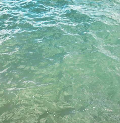 Sea Foam Aesthetic, Foam Aesthetic, Breeze Aesthetic, Artwork Photography, Aesthetic Board, Green Sea, Sea Breeze, Sea Blue, Sea Green