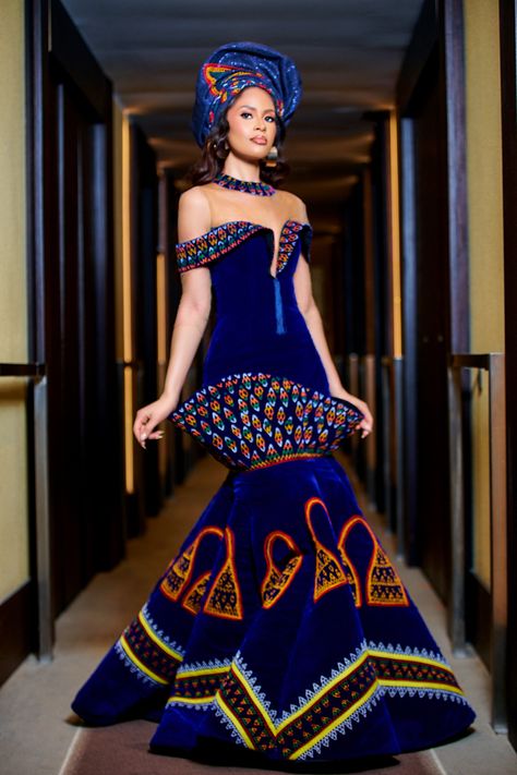 Cameroon Wedding, Setswana Traditional Dresses, South African Traditional Dresses, African Bridal Dress, African Traditional Wear, African Traditional Wedding Dress, African Wedding Attire, Traditional Dresses Designs, African Inspired Clothing