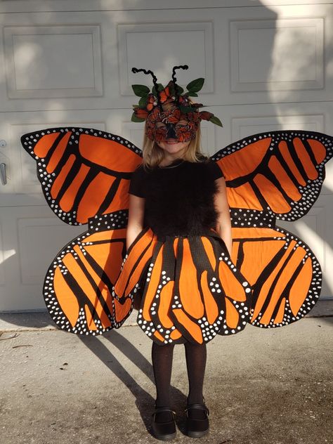 Monarch Butterfly  Halloween 2019 Butterfly Mask Diy, Butterfly Costume Kids, Diy Butterfly Costume, Monarch Butterfly Costume, Fancy Dress Costumes Kids, Crochet Halloween Costume, Butterfly Halloween, Cosplay Wings, Butterfly Costume