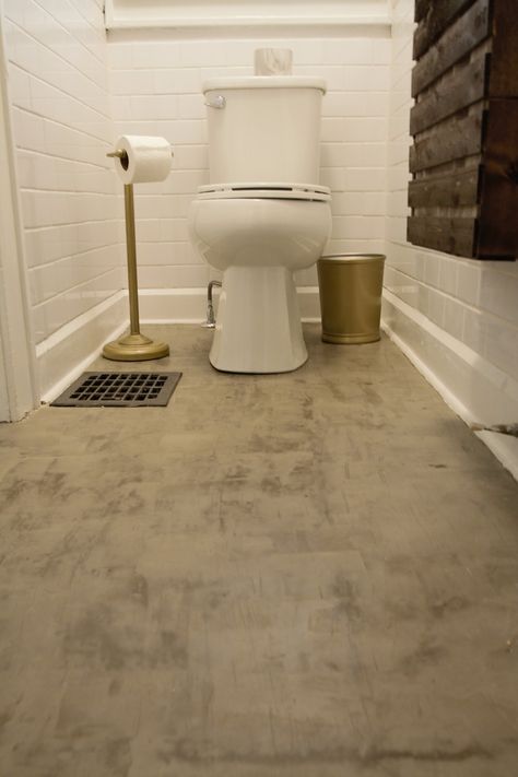 Screeded Floors Bathroom, Stained Concrete Bathroom Floor, Feather Finish Concrete Floors, Limewash Concrete Floor, Concrete Over Tile Floor, Sealed Concrete Floor No Stain, Concrete Floors Interior, Concrete Floor Bathroom, Concrete Bathroom Floor