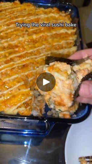 60K views · 5.8K reactions | Always gotta love a sushi bake!! 😋🔥👀 This looks so good! 🙏🏾 🎥 by @mariahortez!
.
Check out @instasushi_lover for more! 😍❤️ | 🍥 YOUR DAILY DOSE OF SUSHI! 🍣 | Rosa Linn · SNAP (High and Fast) Rosa Linn, Baked Sushi, Sushi Recipes Homemade, Sushi Bake, Sushi Recipes, What To Cook, Love A, Asian Recipes, Food Videos