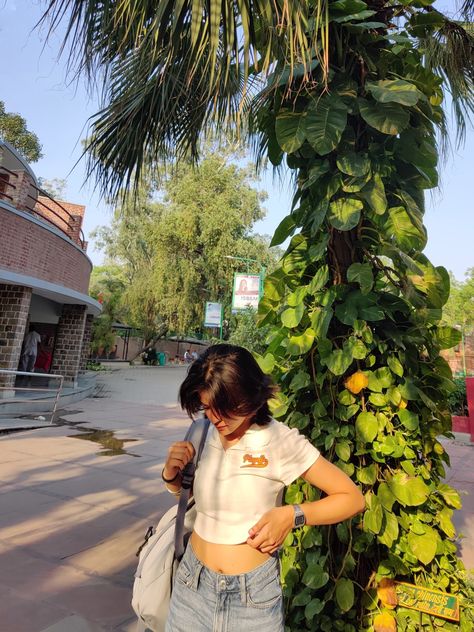 short hair, delhi university, wolfcut, stylish, beautiful Miranda House College Delhi, Delhi University Aesthetic, Miranda House, Future Collage, Delhi University, North Campus, Delhi Girls, Dream College, June 21