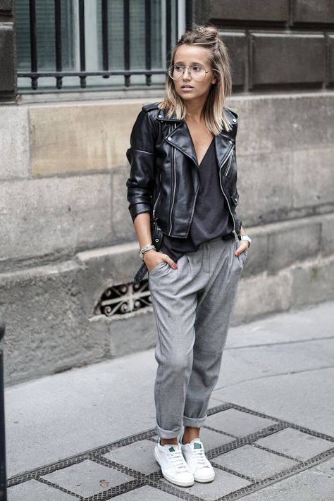 15 tips para usar tus jogger pants para un día de trabajo Casual Chique Stijl, Jogger Pants Outfit, Look Boho Chic, Comfy Casual Outfits, Lazy Day Outfits, Sporty Chic, Grey Pants, Mode Inspiration, Looks Style