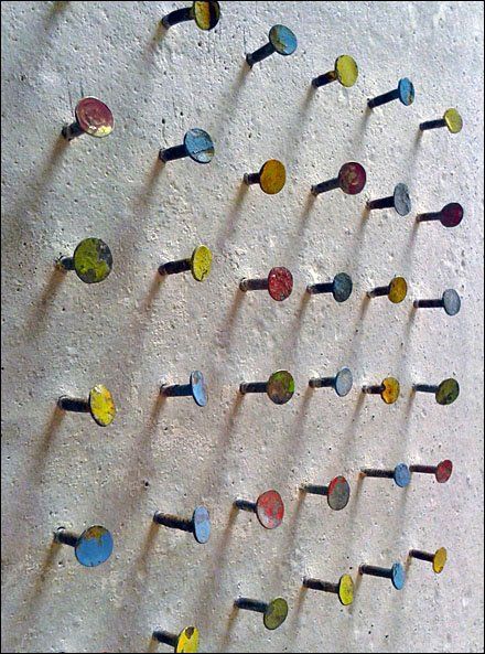 Concrete Art, Assemblage Art, Sculpture Installation, Diy Wall, Wall Sculptures, A Group, Installation Art, Art Diy, Diy Art