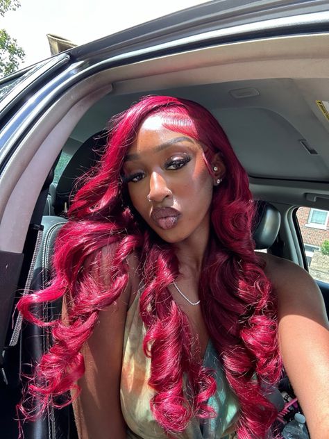 Magenta Red Hair, Sew In Weave, Editorial Hair, Curly Hair Styles Easy, Pretty Hair Color, Short Black Hairstyles, Red Hair Color, Hair Inspiration Color, Sew In