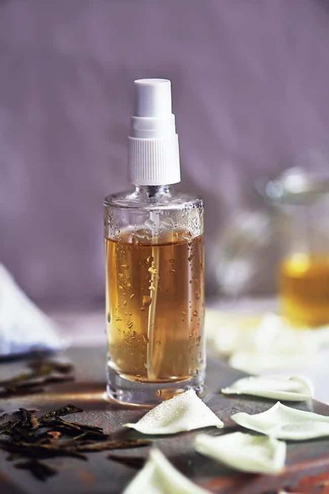 Diy Face Mist, Body Spray Recipe, Diy Body Spray, Green Tea Face, Hair Without Heat, Face Spray, Diy Facial, Facial Spray, Skin Hydration