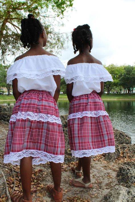 Jamaican Clothes, Jamaica Culture, Jamaican Clothing, Jamaican People, Jamaica Outfits, Costumes Around The World, Jamaican Culture, Caribbean Culture, Poke Cakes