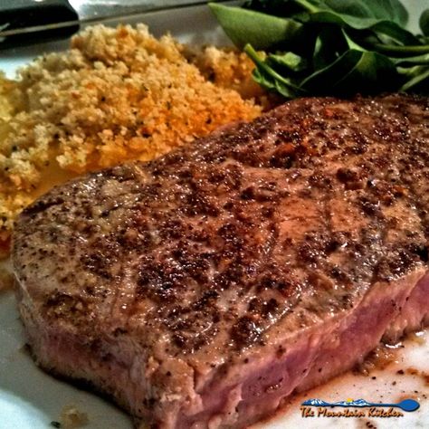 Tuna Filet Recipes, Tuna Seasoning, Lemon Pepper Tuna, Pan Seared Tuna Steak, Grilled Tuna Steaks Recipes, Fresh Tuna Recipes, Ahi Tuna Steak Recipe, Healthy Steak Recipes, Seared Tuna Steaks