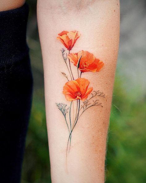 Seulki Park | California poppy 🧡🧡🧡 🇺🇸 Based in LA @vismstudio 📧 abii@vismstudio.com #californiapoppies #latattooartist #californiapoppytattoo… | Instagram Desert Poppy Tattoo, Poppy Tattoo Thigh, Big Poppy Tattoo, California Golden Poppy Tattoo, Poppy Color Tattoo, Poppy Tattoo Ribs, Color Poppy Tattoo, California Poppies Tattoo, Ca Poppy Tattoo